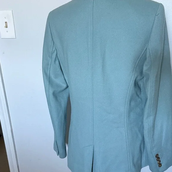 L.L. Bean Women's Light Blue Blazer - Picture 6 of 8